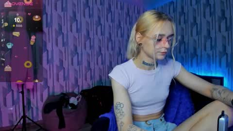 Ellie online show from January 25, 2025, 12:47 pm