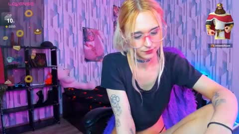 Ellie online show from February 26, 2025, 11:30 am