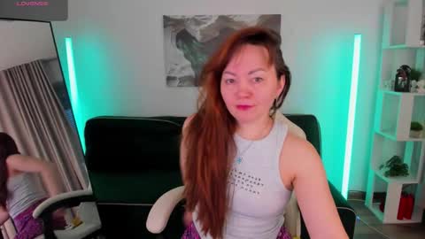 elli_anderson online show from February 18, 2026, 1:56 am