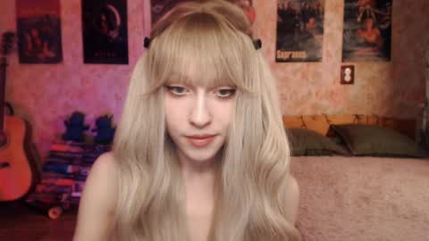 Snapshot of ellie_friendly chatting on March 11, 2025, 11:26 pm ellie_friendly online show from March 11, 2025, 11:26 pm