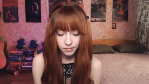 Snapshot of ellie_friendly chatting on September 10, 2025, 1:49 am ellie_friendly online show from September 10, 2025, 1:49 am
