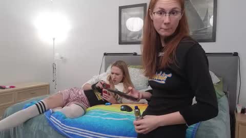 Ellie Murphy online show from October 12, 2025, 6:56 am