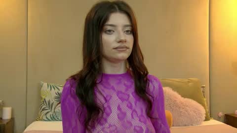 EllieWest online show from July 26, 2026, 5:04 am