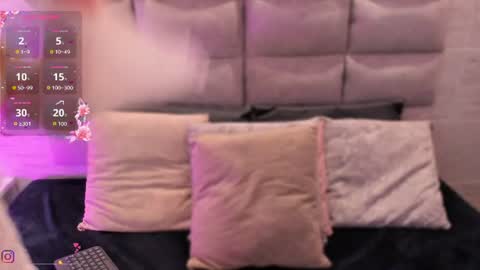 ellieadeline online show from July 24, 2026, 4:32 am