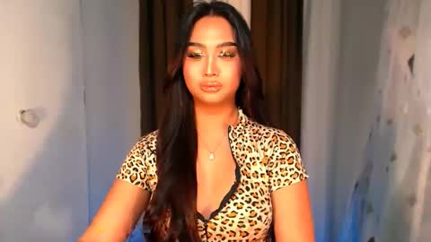 Snapshot of elliecummers chatting on November 28, 2025, 6:21 pm ellie online show from November 28, 2025, 6:21 pm