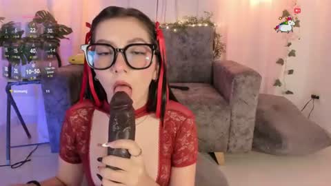 elliedream_ online show from July 21, 2026, 3:25 pm