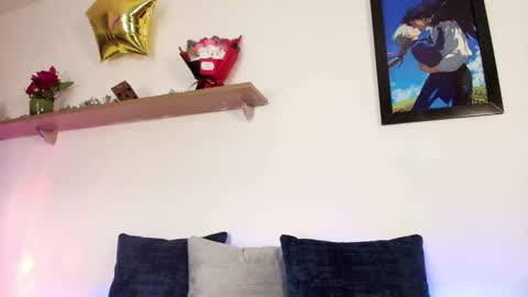 elliee1 online show from October 6, 2025, 3:20 pm