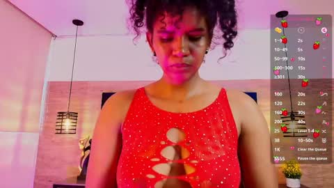 Snapshot of elliee_alves chatting on May 4, 2026, 6:26 pm elliee_alves online show from May 4, 2026, 6:26 pm