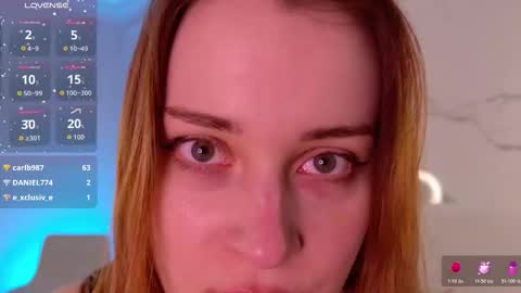 elliegarson__ online show from March 28, 2026, 6:07 pm