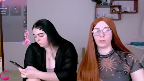 Ellie online show from February 21, 2025, 4:37 pm