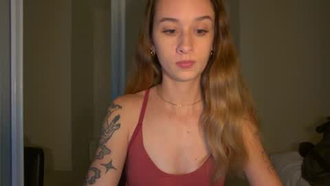 elliexoxoa online show from June 29, 2026, 7:14 am