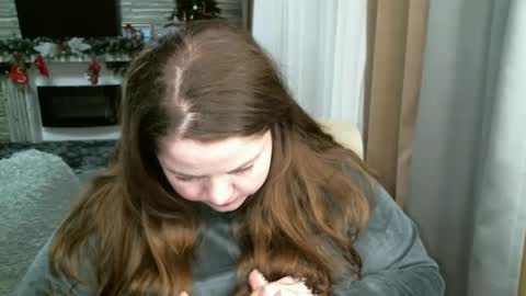 EliMoL online show from February 26, 2025, 3:52 pm