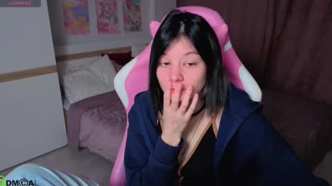 Ellin online show from February 16, 2026, 10:06 pm