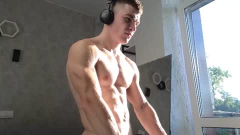 Snapshot of elliot_muscle04 chatting on June 30, 2026, 3:24 pm elliot_muscle04 online show from June 30, 2026, 3:24 pm