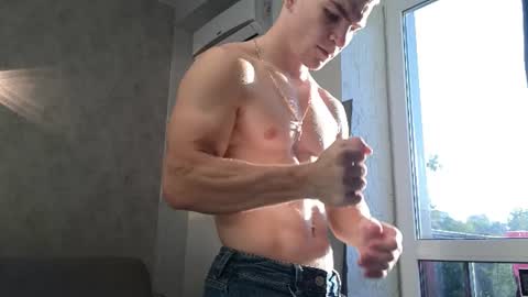 Snapshot of elliot_muscle04 chatting on July 18, 2026, 3:38 pm elliot_muscle04 online show from July 18, 2026, 3:38 pm