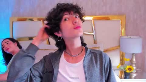 elliotvolkov online show from January 11, 2026, 2:33 pm