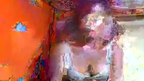 Ellodi online show from May 24, 2026, 8:36 pm