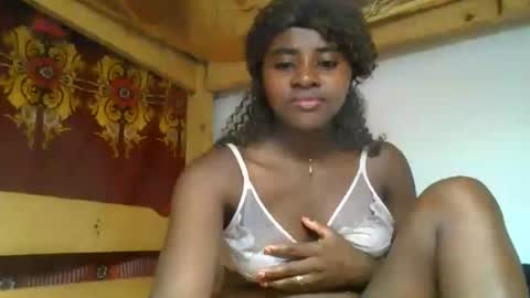 Ellodi online show from July 26, 2026, 11:00 pm