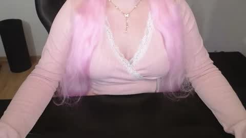 Elly online show from March 11, 2026, 5:52 pm