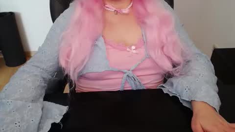 Elly online show from March 21, 2026, 8:19 am