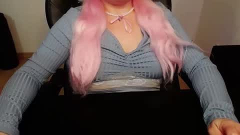 Elly online show from March 28, 2026, 8:08 pm