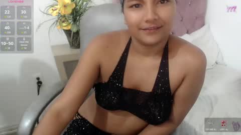 Snapshot of elly_willis chatting on April 29, 2026, 8:48 pm Elly online show from April 29, 2026, 8:48 pm