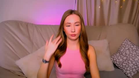  Elly  online show from March 15, 2026, 3:23 am