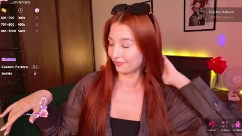 EllyPeach online show from June 9, 2026, 11:22 am