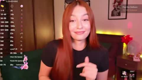 EllyPeach online show from June 10, 2026, 11:31 am
