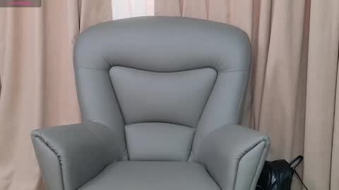 EllyRoss online show from March 8, 2025, 11:27 am