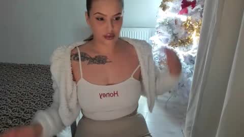 ellslimdoll online show from January 11, 2026, 2:38 am
