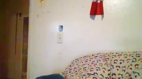 Snapshot of elmario24 chatting on September 21, 2025, 7:21 am elmario24 online show from September 21, 2025, 7:21 am