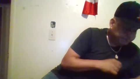 Snapshot of elmario24 chatting on October 6, 2025, 4:54 am elmario24 online show from October 6, 2025, 4:54 am