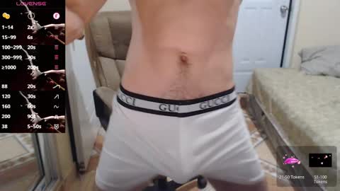 Snapshot of elmaster0111 chatting on October 14, 2025, 10:05 am Zeki online show from October 14, 2025, 10:05 am