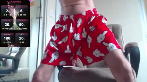 Snapshot of elmaster0111 chatting on October 29, 2025, 1:13 pm Zeki online show from October 29, 2025, 1:13 pm