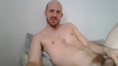 Mati Restrepo online show from December 25, 2024, 4:32 pm