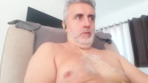 Snapshot of elmejorfvb2 chatting on February 26, 2025, 4:03 pm fer online show from February 26, 2025, 4:03 pm