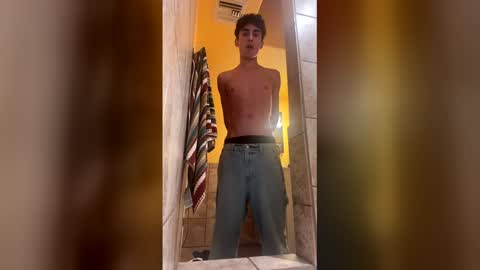 Snapshot of elmer_777 chatting on January 6, 2026, 4:49 am elmer_777 online show from January 6, 2026, 4:49 am