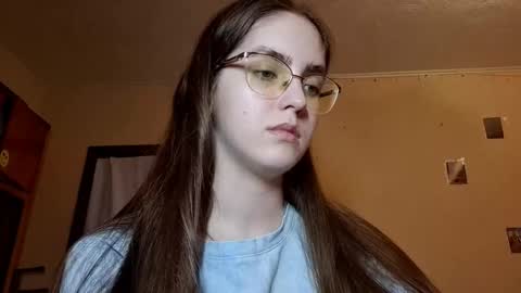 Kate online show from March 18, 2026, 2:20 pm