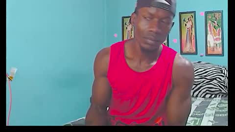 elmiltonnjakee online show from February 14, 2026, 7:10 pm