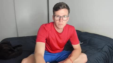 elnenedearg online show from December 15, 2025, 12:59 am