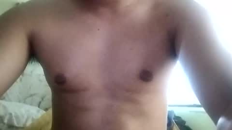 Snapshot of elninoposha chatting on February 16, 2025, 5:15 pm Estoy usando Telegram online show from February 16, 2025, 5:15 pm