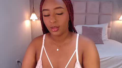 Elodi  online show from July 28, 2026, 11:04 pm