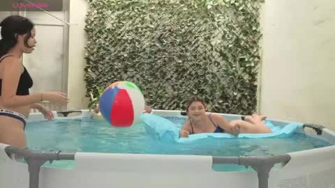 eloisa_12 online show from June 7, 2026, 7:28 pm