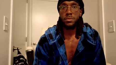 Slim online show from March 17, 2026, 10:57 pm