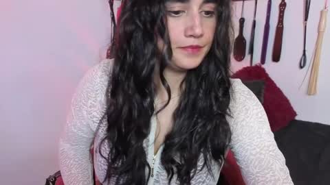 Snapshot of elowen_halley1 chatting on May 20, 2026, 7:20 pm elowen_halley1 online show from May 20, 2026, 7:20 pm