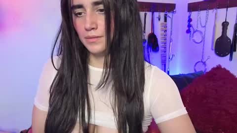 Snapshot of elowen_halley1 chatting on May 26, 2026, 7:10 pm elowen_halley1 online show from May 26, 2026, 7:10 pm
