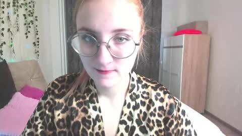 Snapshot of elsa_hot_here chatting on January 28, 2025, 3:25 am Elsa online show from January 28, 2025, 3:25 am