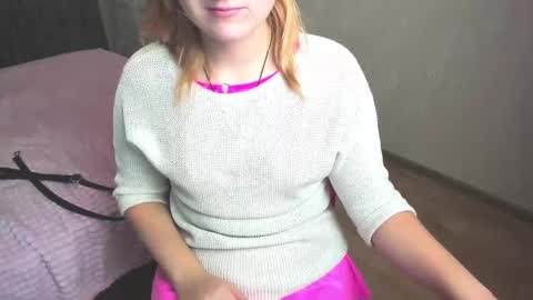 Snapshot of elsa_hot_here chatting on February 21, 2025, 12:17 pm Elsa online show from February 21, 2025, 12:17 pm