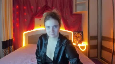 Snapshot of elsa_hot_here chatting on January 10, 2026, 4:25 am Elsa online show from January 10, 2026, 4:25 am